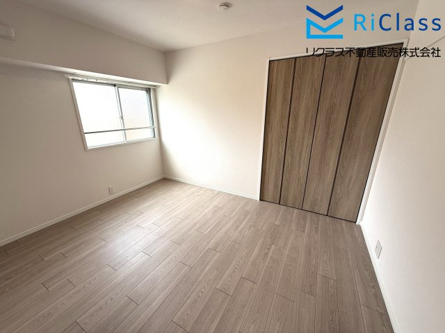 甲南第2兵庫ハイムの洋室|個人の部屋や寝室として使える洋室です