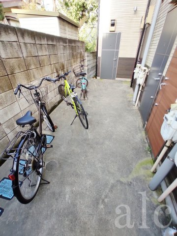クラッソ春日町のその他共用部分|駐輪スペースとして。