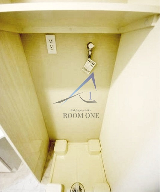 ＡＲＴＥＳＳＩＭＯ　ＥＳＩＳの設備|洗濯機置き場です。