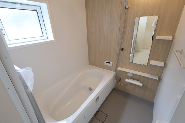 《仲介手数料無料》志木市上宗岡３丁目11-22新築一戸建てブルーミングガーデンの浴室
