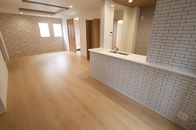 《仲介手数料無料》志木市上宗岡３丁目11-22新築一戸建てブルーミングガーデン
