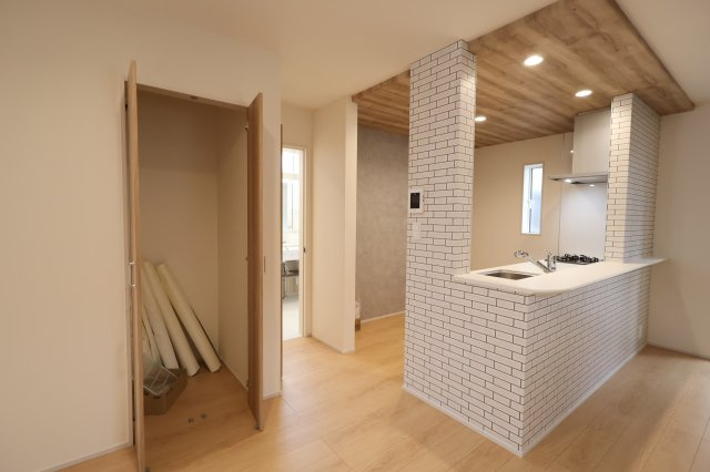 《仲介手数料無料》志木市上宗岡３丁目11-22新築一戸建てブルーミングガーデン