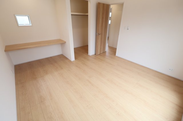 《仲介手数料無料》志木市上宗岡３丁目11-22新築一戸建てブルーミングガーデンの洋室
