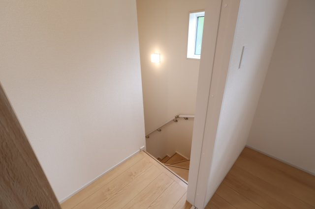 《仲介手数料無料》志木市上宗岡３丁目11-22新築一戸建てブルーミングガーデン
