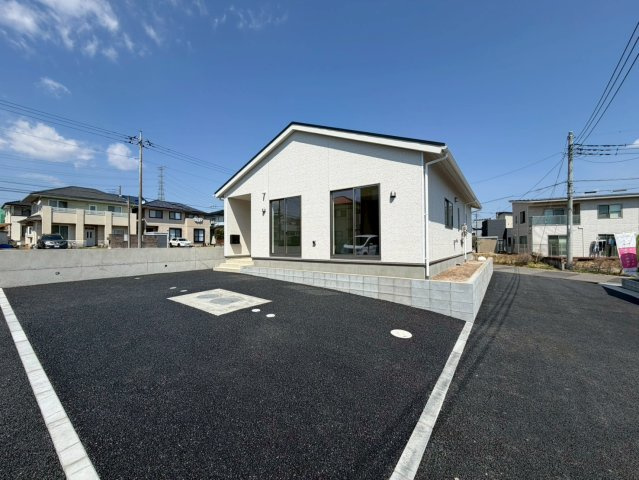 【外観】 | 高崎市金古町　新築住宅 | 完成済み！いつでも新生活を始めることができます。
KOALIVE （コアライブ）【0120-919-727】