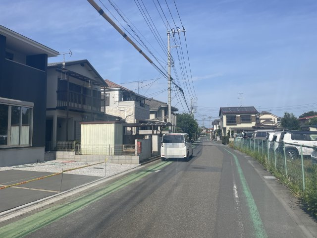 【前面道路含む現地写真】 | 本庄市本庄2期　Terrechez　新築戸建　全1棟　1号棟 | 5/12撮影