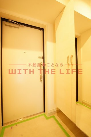 LIFEFIELD小郡駅前【10,000円キャッシュバック対象物件】の玄関|落ち着いた玄関です