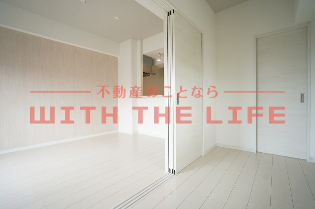 LIFEFIELD小郡駅前【10,000円キャッシュバック対象物件】の洋室|使い勝手のいい洋室です