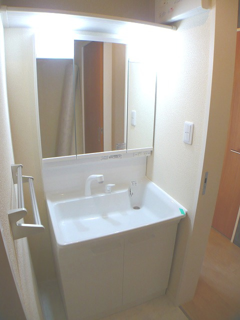 シャーメゾン茜の洗面所