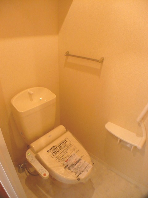 シャーメゾン茜のトイレ