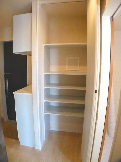 シャーメゾン茜の収納