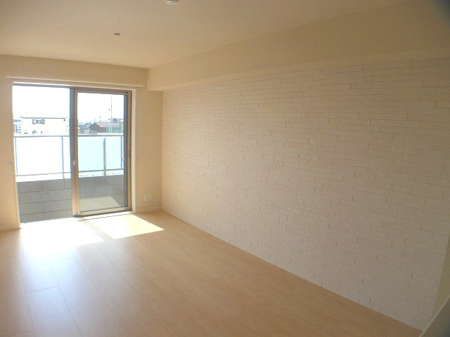 シャーメゾン茜の居間・リビング