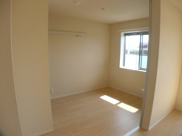 シャーメゾン茜の洋室