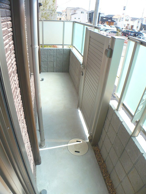 シャーメゾン茜のバルコニー