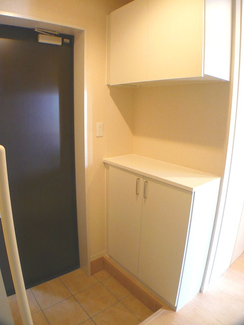 シャーメゾン茜の玄関