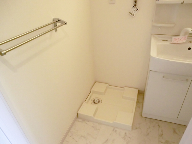 サン　フライトのセキュリティ|洗濯機置き場あります