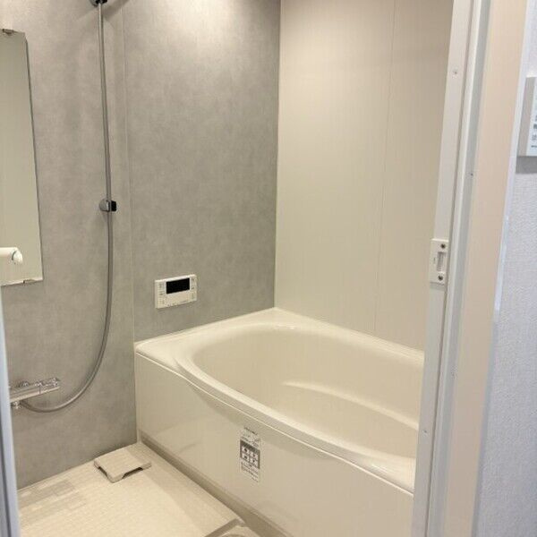 シーズンフラッツ今池NORTHの浴室