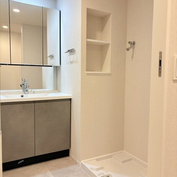 シーズンフラッツ今池NORTHの洗面所