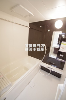【浴室】 | CASA FLORESTA | 大きな一坪風呂♪追い焚き機能、浴室乾燥機付き