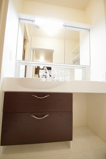 【独立洗面台】 | CASA FLORESTA | 使いやすい独立洗面台