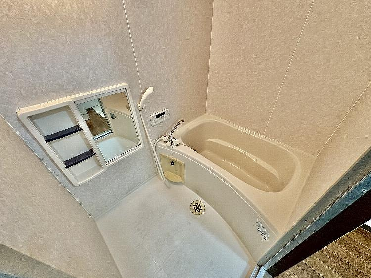 トレジャーハウス六泉寺の浴室