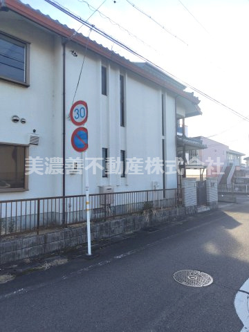６６４９７　各務原市那加住吉町中古戸建ての外観