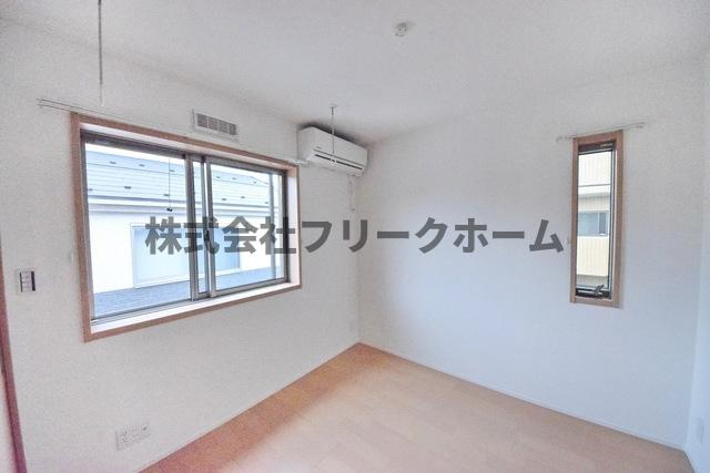 三鷹市大沢３丁目のアパートの寝室|別部屋参考写真です。