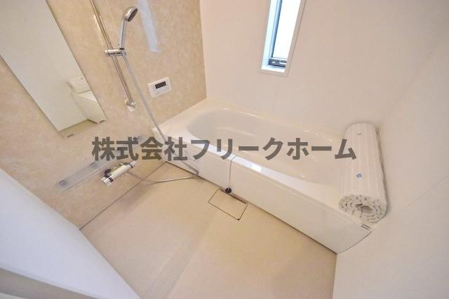 三鷹市大沢３丁目のアパートの浴室|別部屋参考写真です。