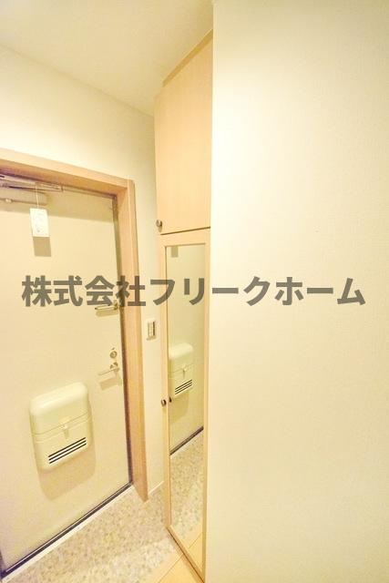 三鷹市大沢３丁目のアパートの玄関|別部屋参考写真です。