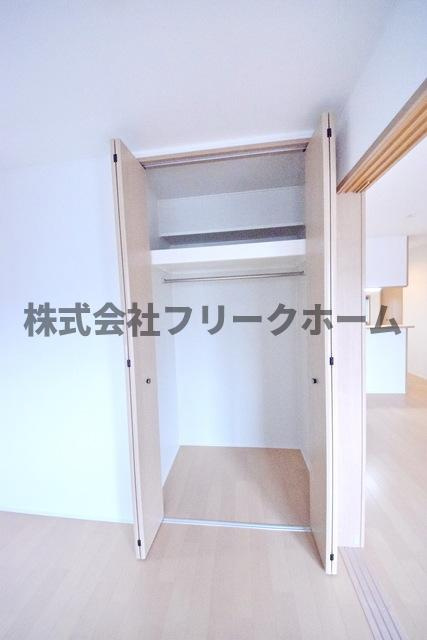 三鷹市大沢３丁目のアパートの収納|別部屋参考写真です。