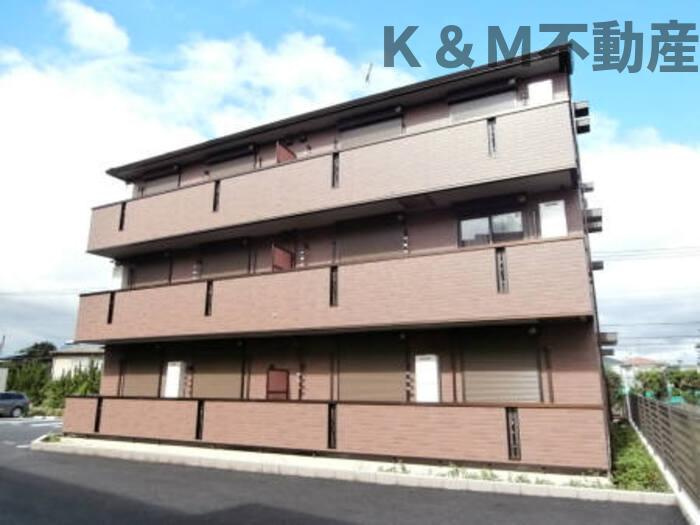 フラッツ酒井根　Ⅱ号棟