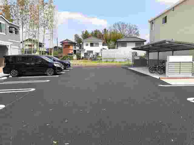 プリートCの駐車場