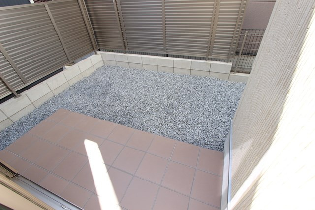 入場２－１７０４コダテックスⅣＡの庭