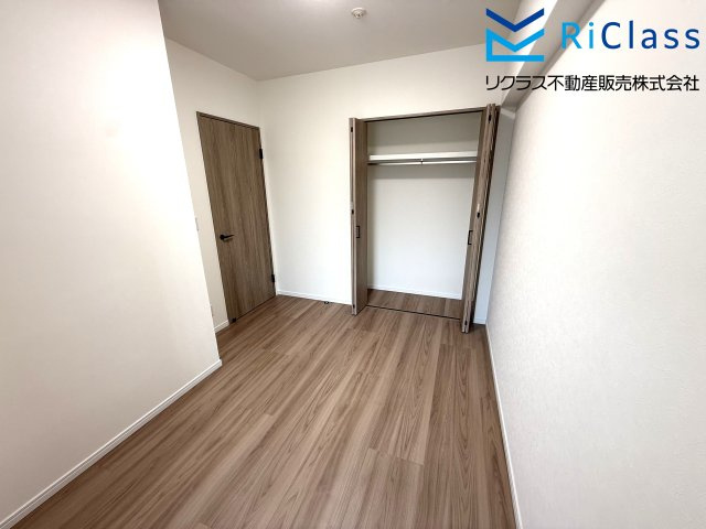 グランドーレ大道の洋室|個人の部屋や寝室として使える洋室です