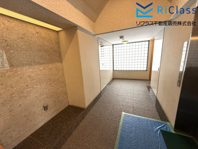 グランドーレ大道のエントランス|毎日通るエントランスはこのようになっています