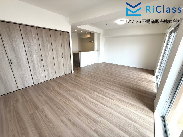 グランドーレ大道の居間・リビング|使いやすいリビングです