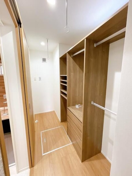 西落合二丁目戸建ての収納