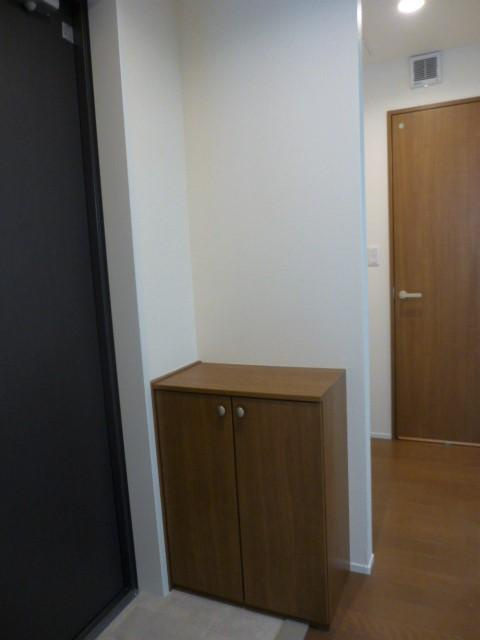 オリザ西新宿の玄関