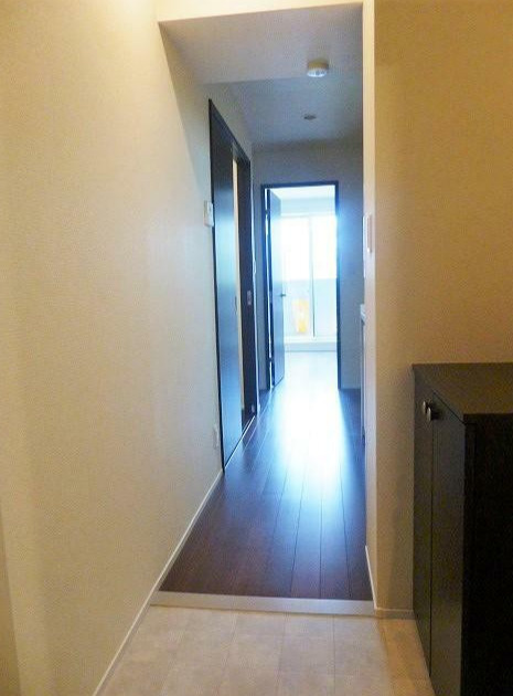 オリザ西新宿の玄関