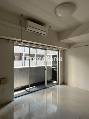 アクサス東京ステーションの居間・リビング