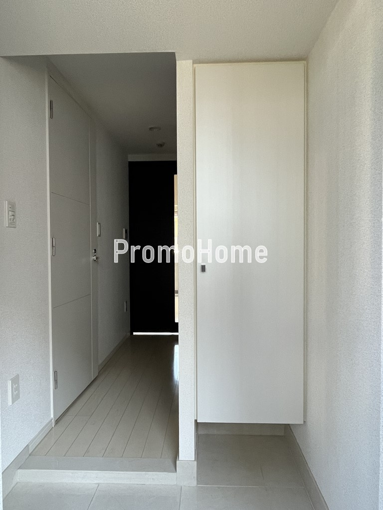 アクサス東京ステーションの玄関