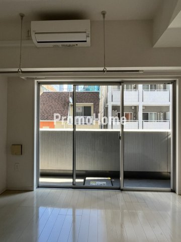 アクサス東京ステーションの居間・リビング