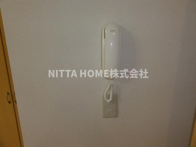 メルヴェールⅡのセキュリティ|インターホンが付いています＊