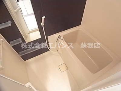 【浴室】 | セレ本千葉 | 落ち着いた空間のお風呂です