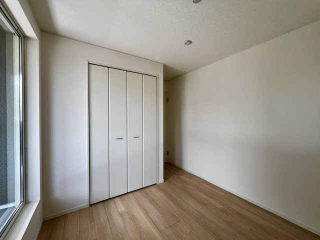 久留米市宮ノ陣第10-2の洋室