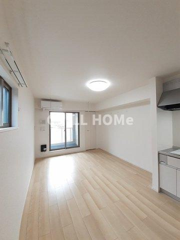 ルミナーレ　Ⅰの居間・リビング|当社、チルホームのHPもご覧ください(^^)/物件情報多数♪