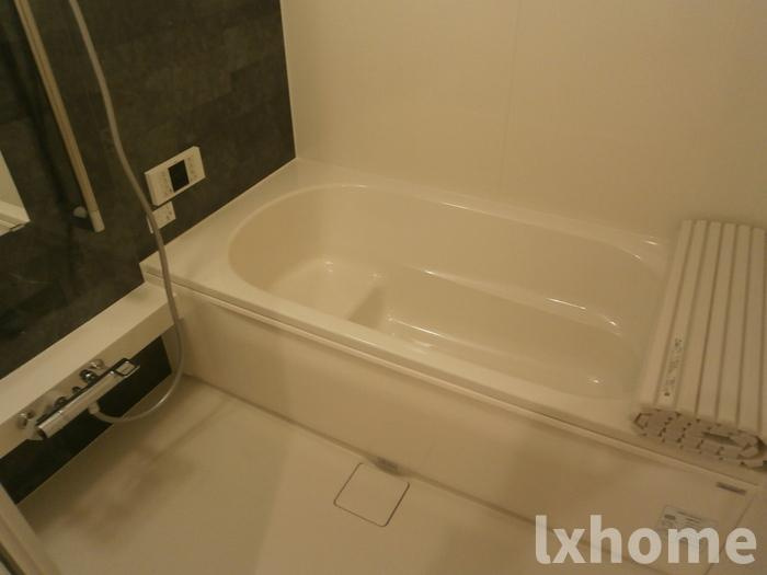 AZUR上中条の浴室