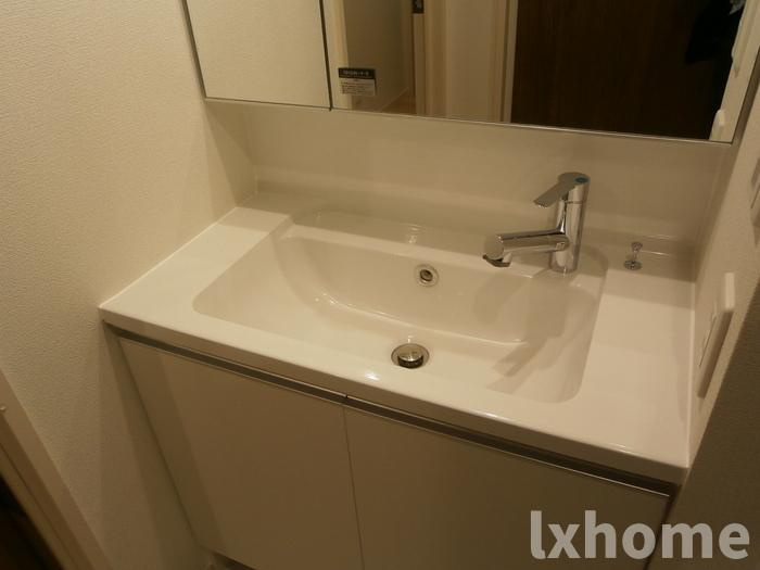 AZUR上中条の洗面所