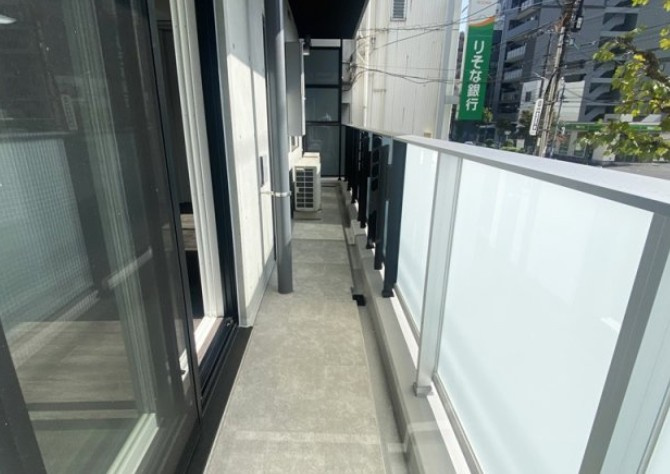 Alivis東京尾久のバルコニー
