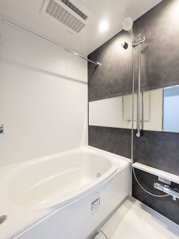 Alivis東京尾久の浴室